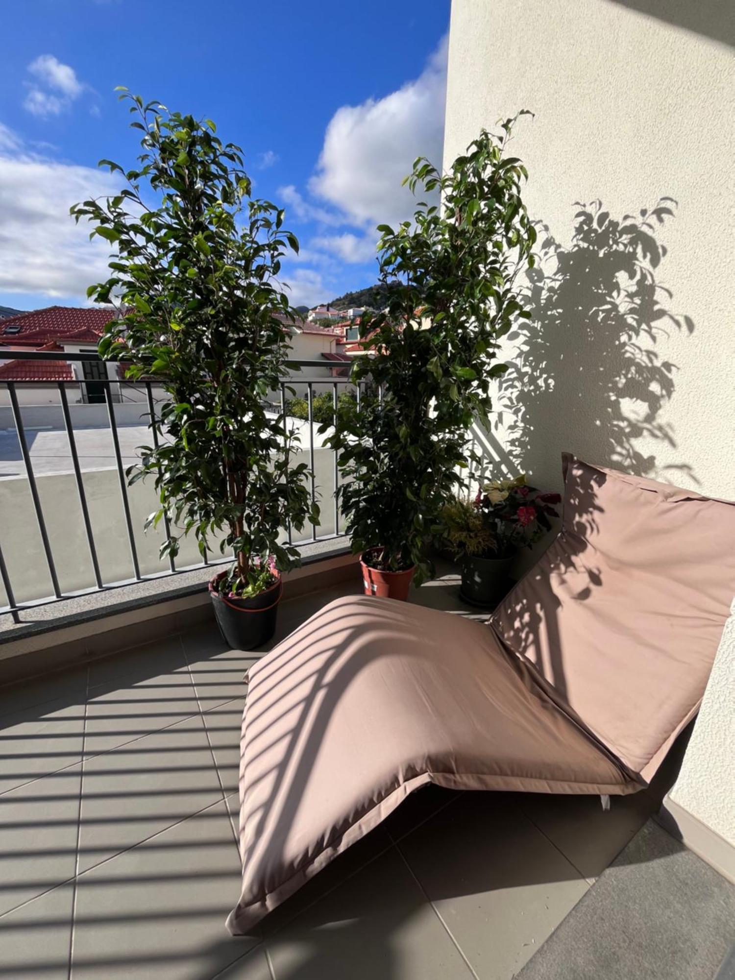 Apartment Machico Near The Beach Екстериор снимка