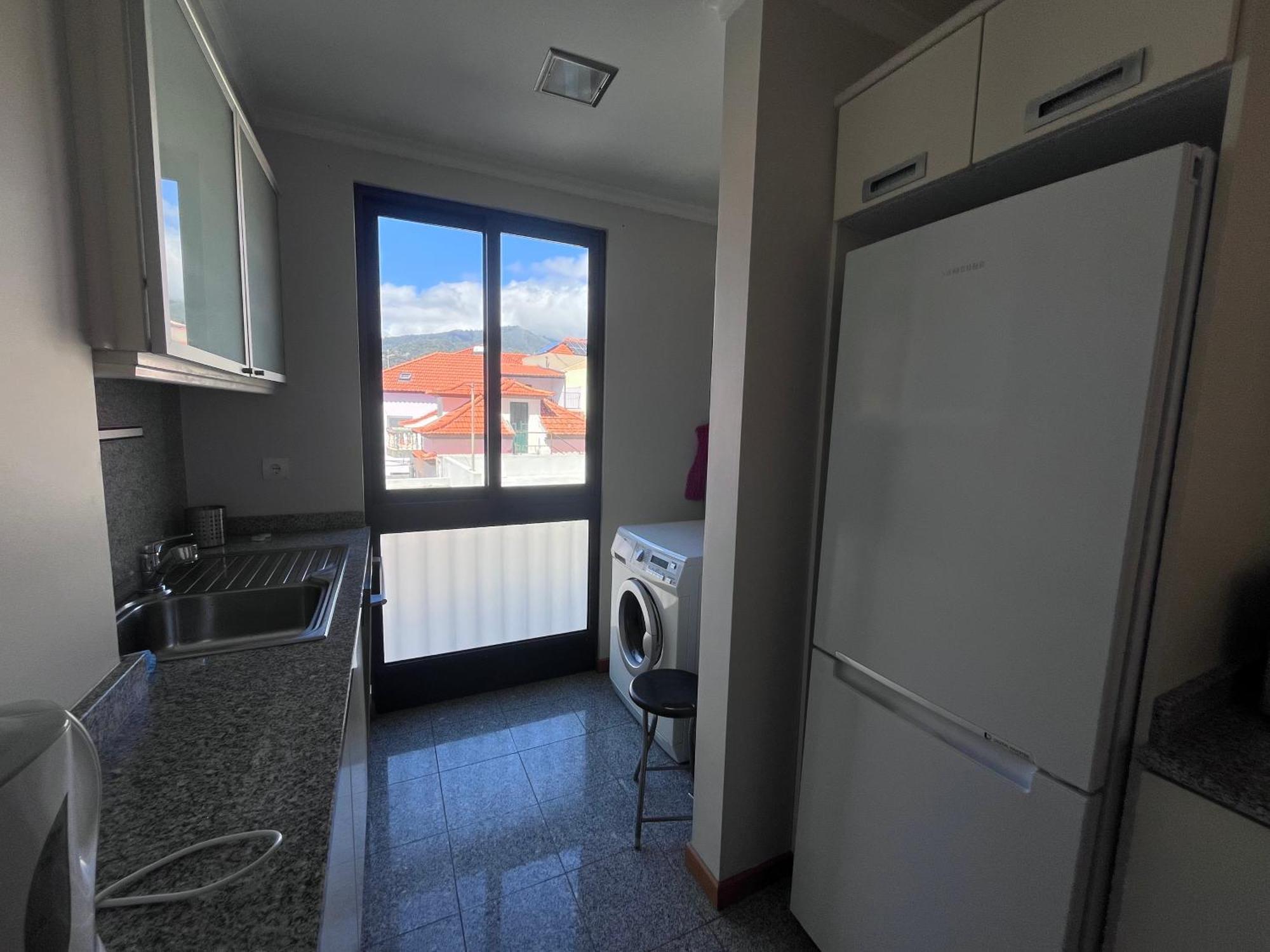Apartment Machico Near The Beach Екстериор снимка