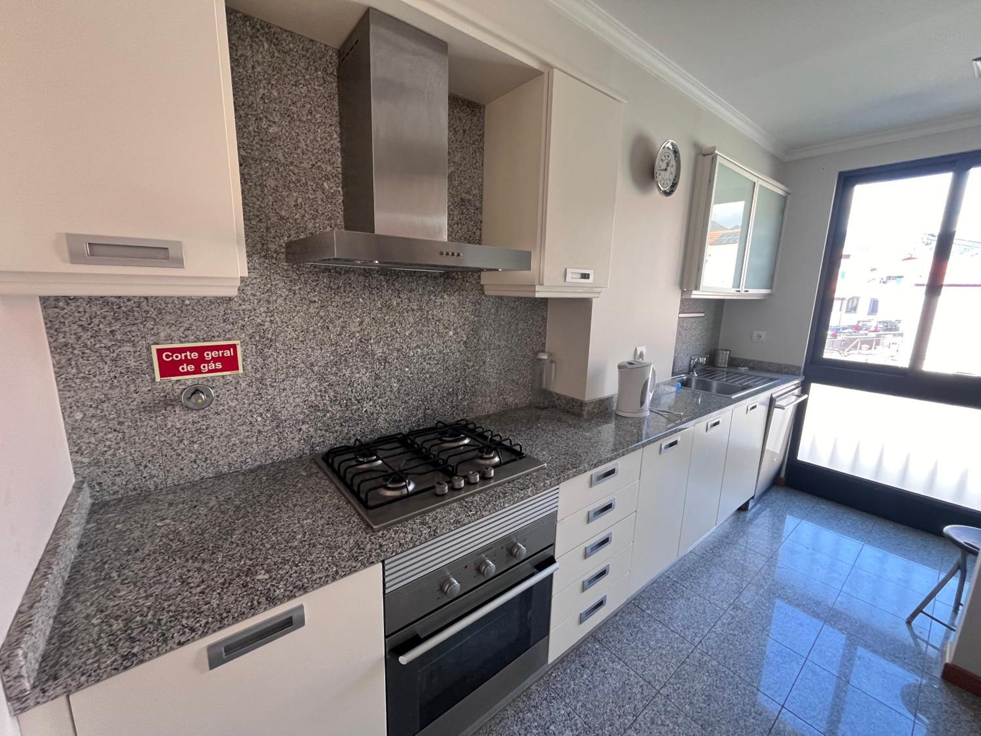 Apartment Machico Near The Beach Екстериор снимка